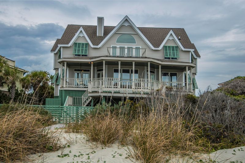 206 Ocean Blvd, Isle Of Palms, SC 29451