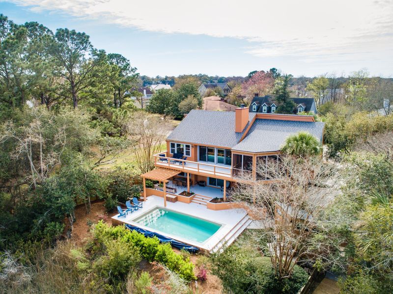 62 Rebellion Rd, Charleston, SC 29407