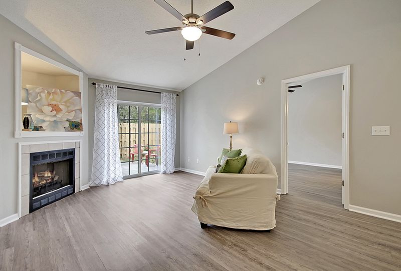 1628 Dexter Ln, Charleston, SC 29412