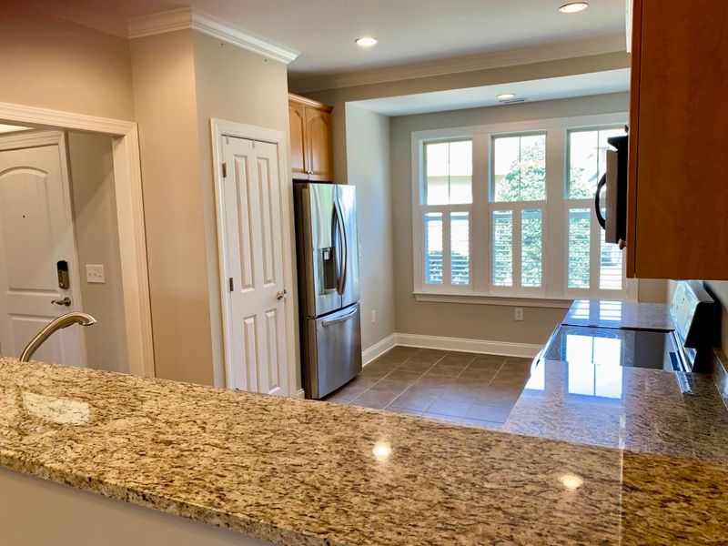 5531 Colonial Chatsworth Cir, Charleston, SC 29418
