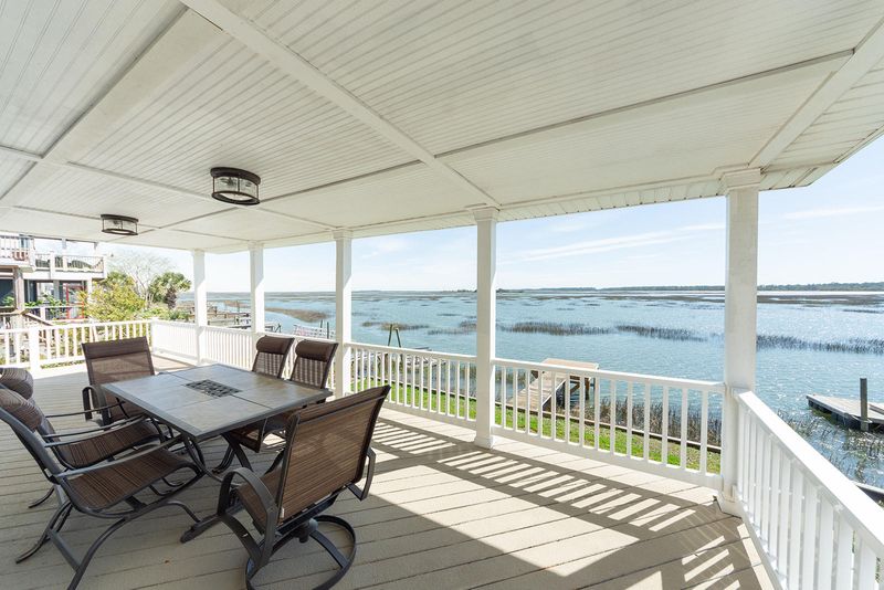 1569 Terns Nest Rd, Charleston, SC 29412