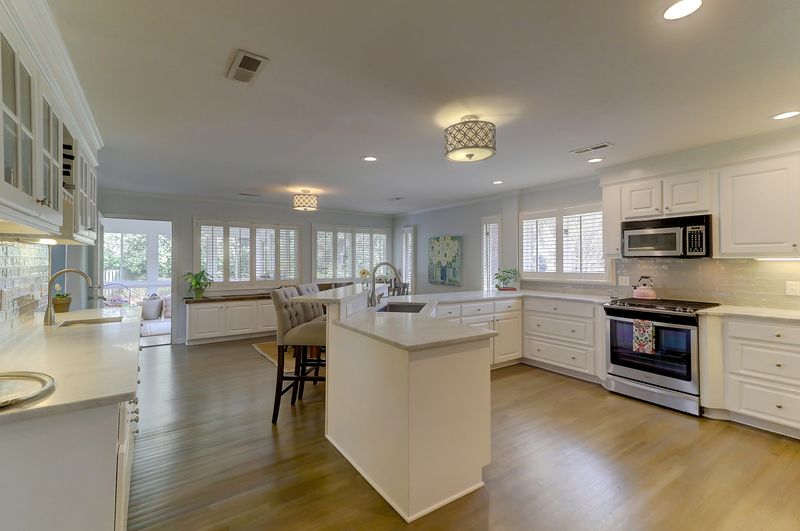 564 Marsh Grass Blvd, Mount Pleasant, SC 29464