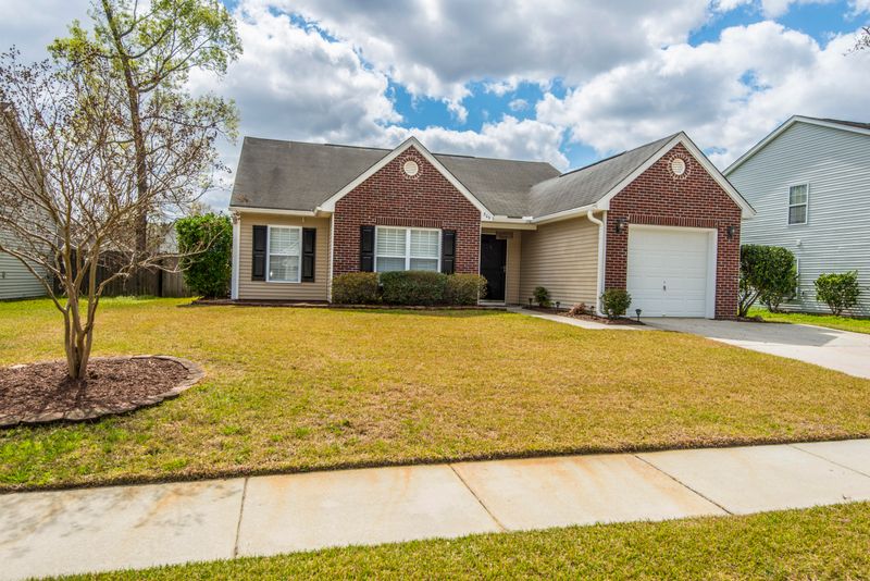 309 Slow Mill Dr, Goose Creek, SC 29445