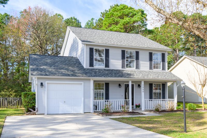 1990 Armory Dr, Mount Pleasant, SC 29466