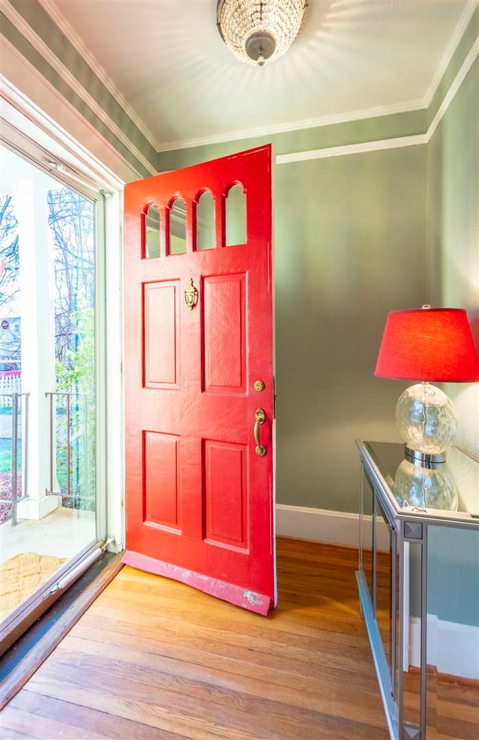 40 Peachtree St, Charleston, SC 29403