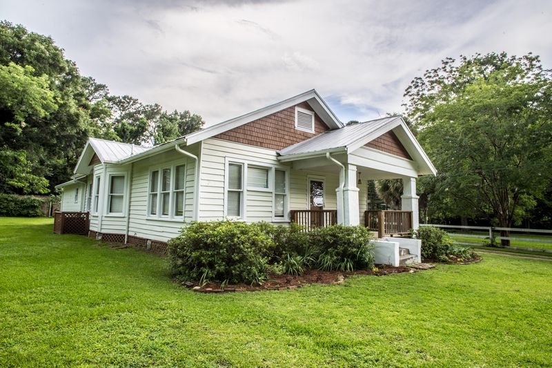 4241 Saint Marys Ln, Yonges Island, SC 29449