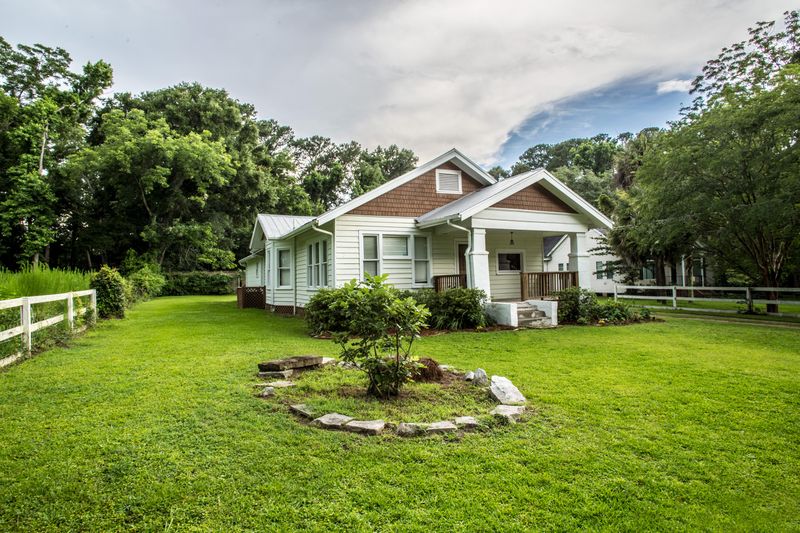 4241 Saint Marys Ln, Yonges Island, SC 29449