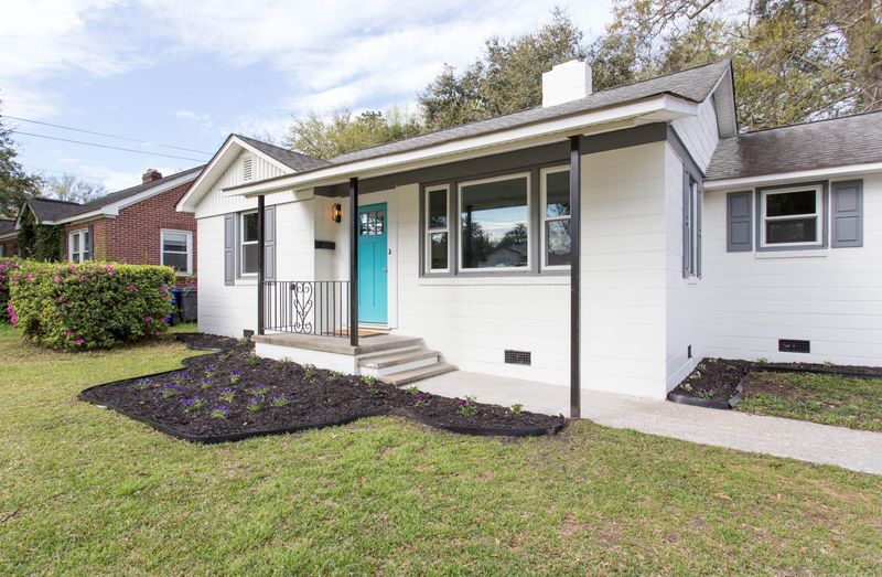 4915 Victoria Ave, North Charleston, SC 29405