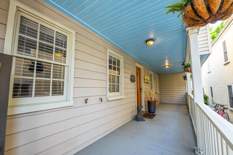 113 Line St, Charleston, SC 29403