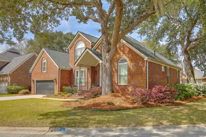 1332 Southlake Dr, Mount Pleasant, SC 29464