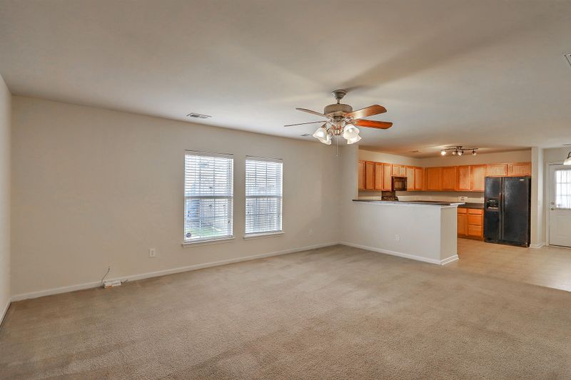 2055 Cripplecreek Dr, Ladson, SC 29456
