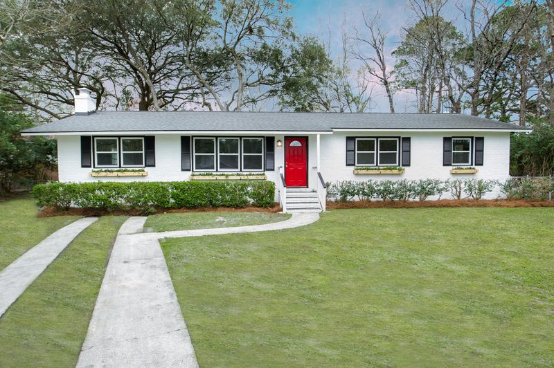 32 Murray Hill Dr, Charleston, SC 29407
