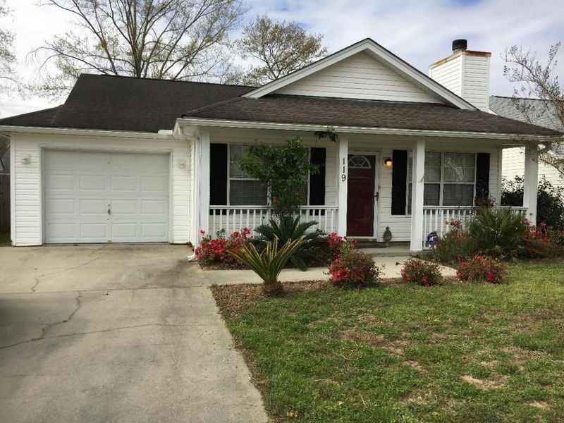 119 Wilton St, Goose Creek, SC 29445