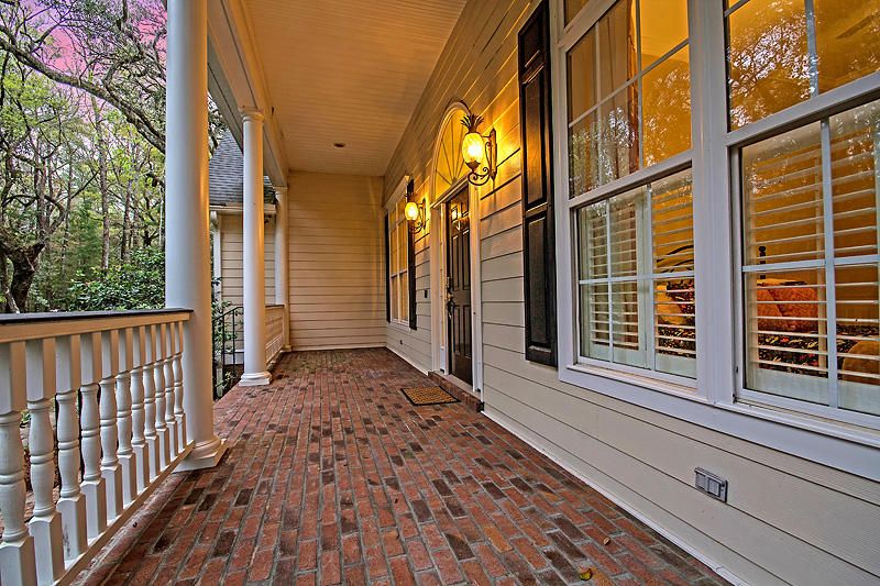 5565 Middle Creek Rd, Ravenel, SC 29470