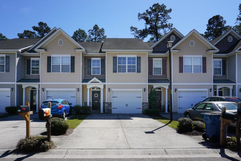228 S Lamplighter Ln, Summerville, SC 29486