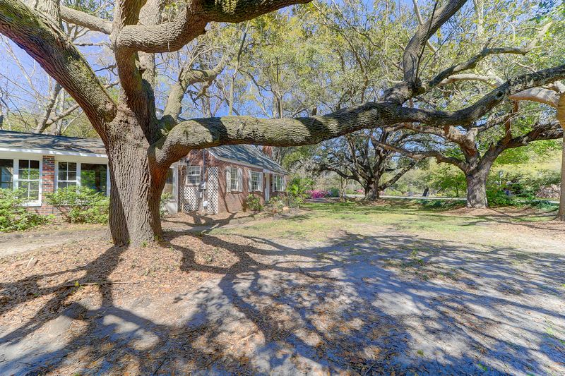 501 Saint Andrews Blvd, Charleston, SC 29407