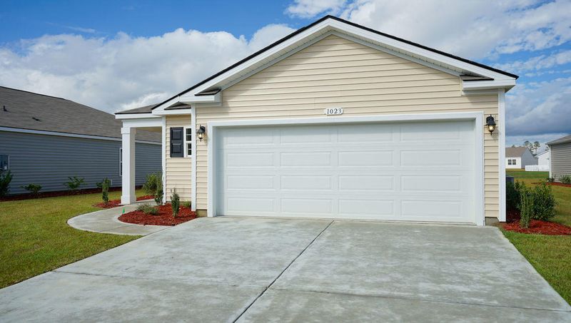 437 Buckhannon Ln, Moncks Corner, SC 29461