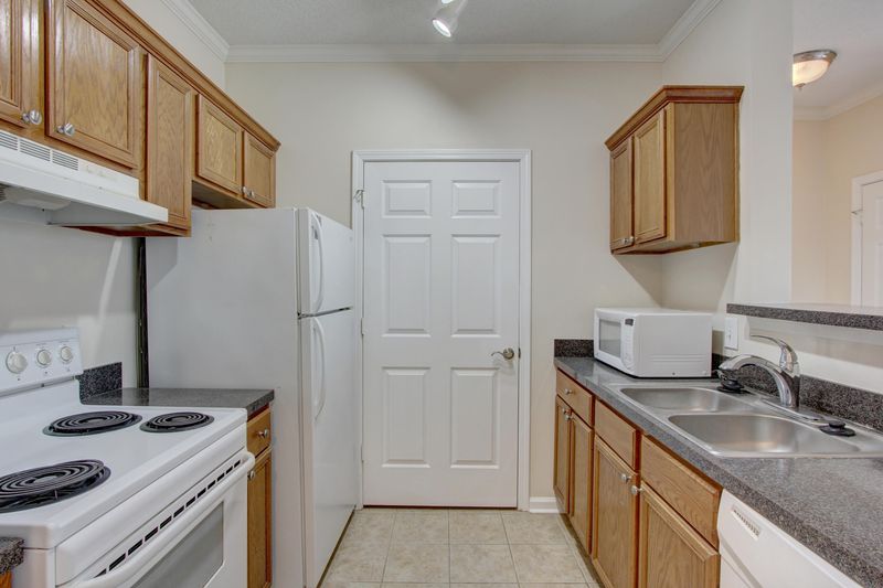 45 Sycamore Ave #1031, Charleston, SC 29407