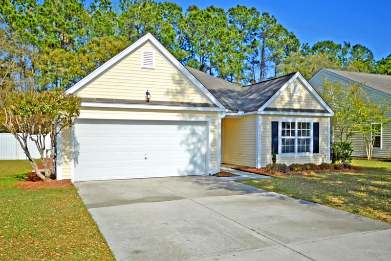1356 Palm Cove Dr, Charleston, SC 29492