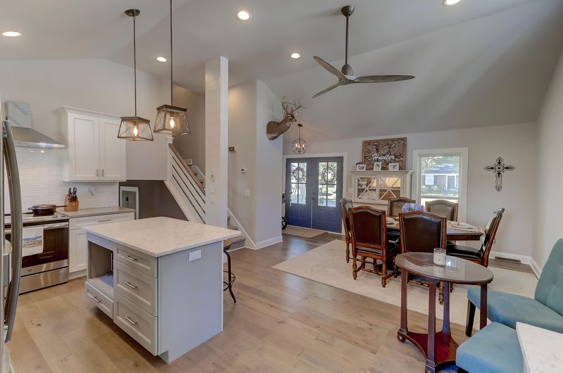 1103 Garland Rd, Mount Pleasant, SC 29464