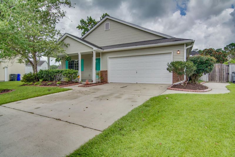 2568 Leath Ct, North Charleston, SC 29406