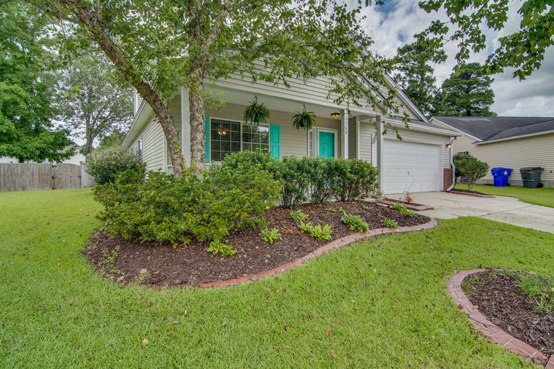 2568 Leath Ct, North Charleston, SC 29406