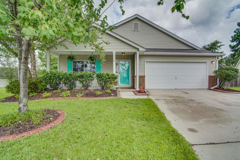 2568 Leath Ct, North Charleston, SC 29406