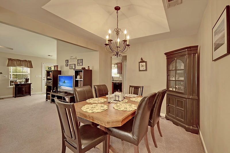 105 Longfield Rd, Summerville, SC 29483