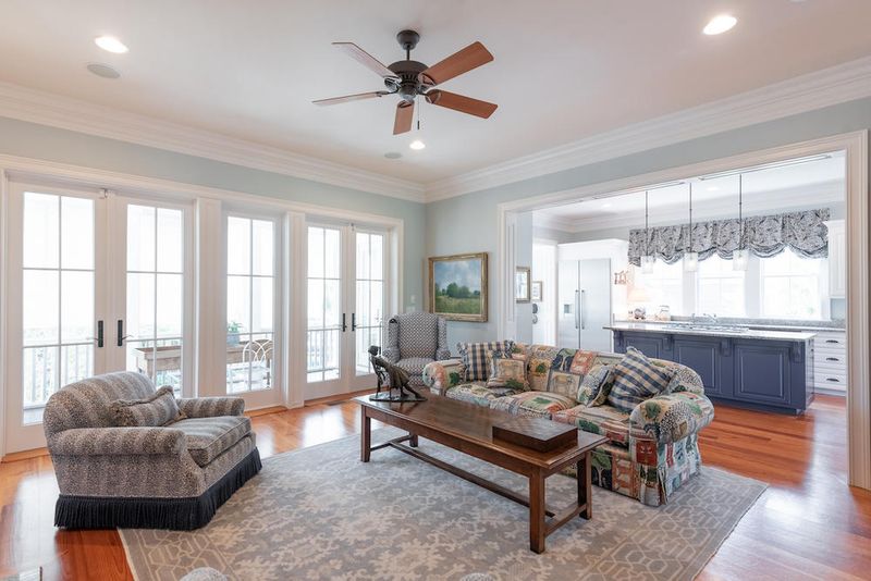 525 Park Crossing St, Charleston, SC 29492