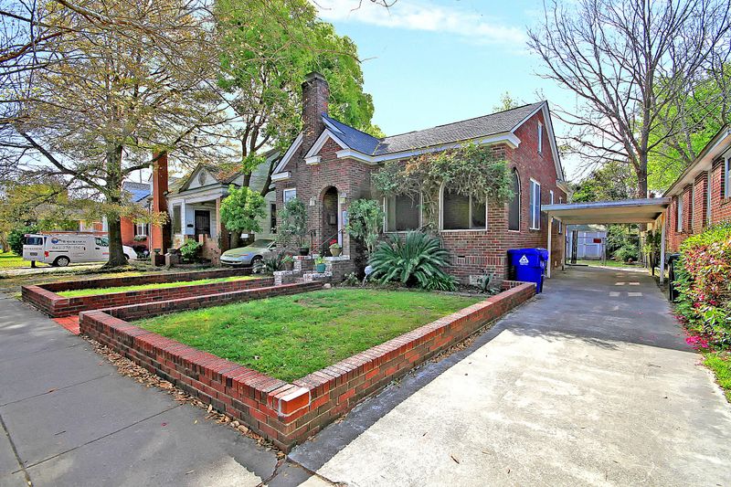 167 Grove St, Charleston, SC 29403