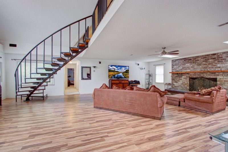1001 Cornerstone Dr, Moncks Corner, SC 29461
