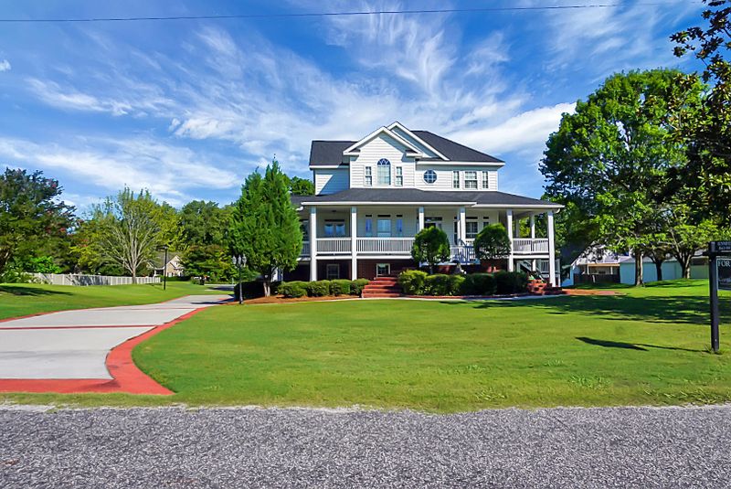 1511 Dennis Blvd, Moncks Corner, SC 29461
