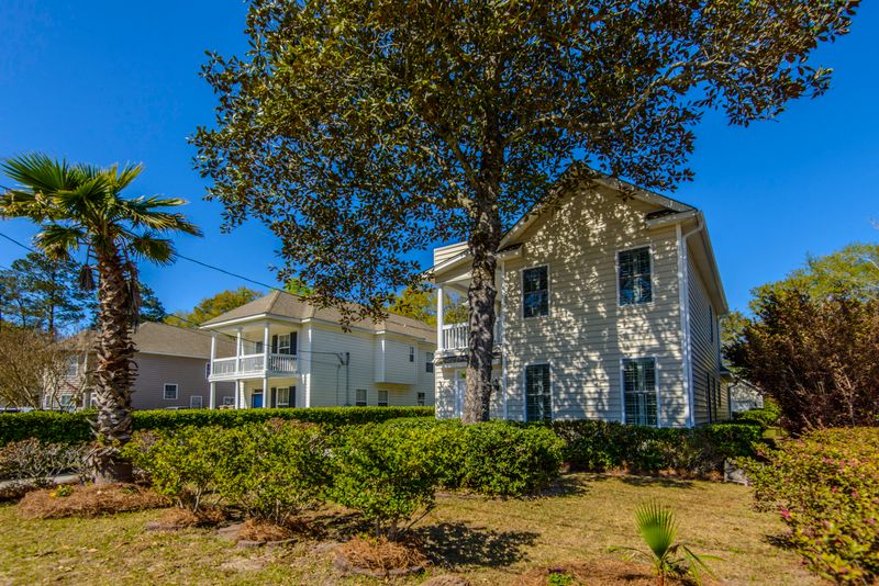 505 W 2nd North St, Summerville, SC 29483