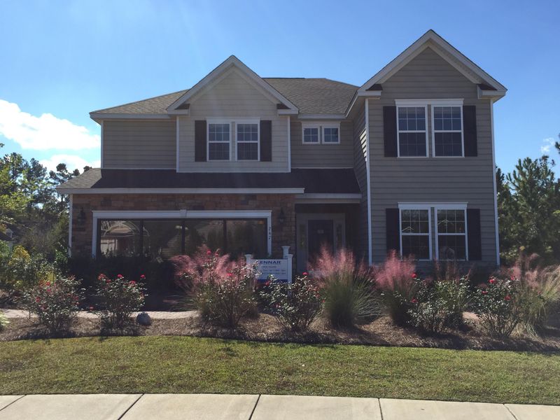 318 Witch Hazel St, Summerville, SC 29486