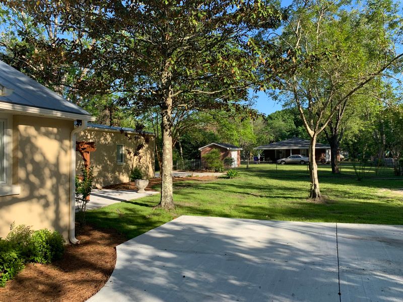 1936 Danny St, Charleston, SC 29412