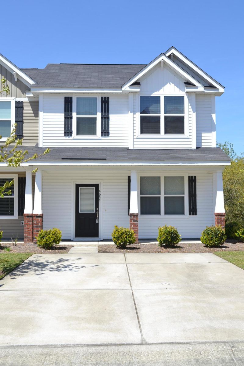 9055 Parlor Dr, Ladson, SC 29456