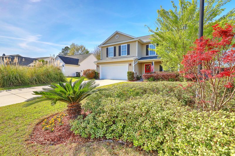 5048 Ballantine Dr, Summerville, SC 29485