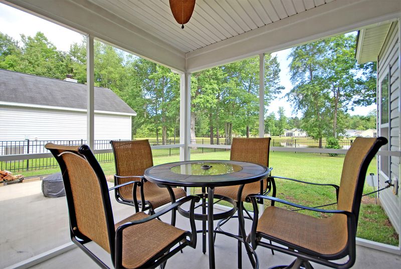 118 Pacolet St, Summerville, SC 29485