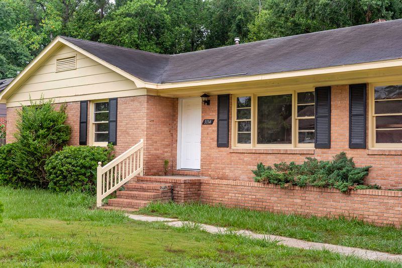 3334 Stoneybrook Rd, North Charleston, SC 29420