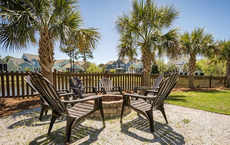 4232 Coolidge St, Mount Pleasant, SC 29466