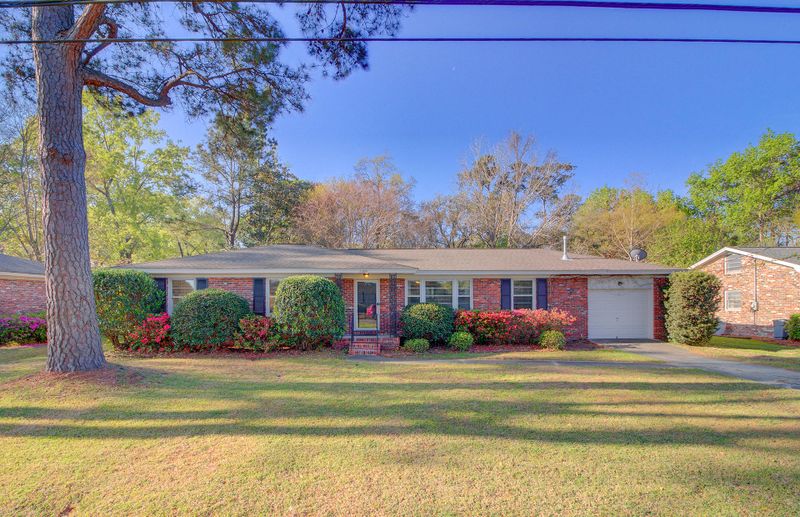 2205 N Dallerton Cir, Charleston, SC 29414