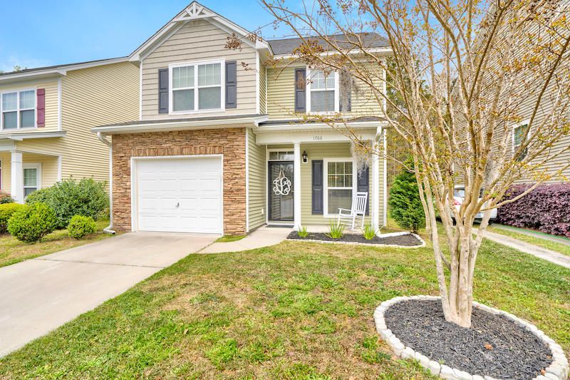 1766 Towne St, Johns Island, SC 29455