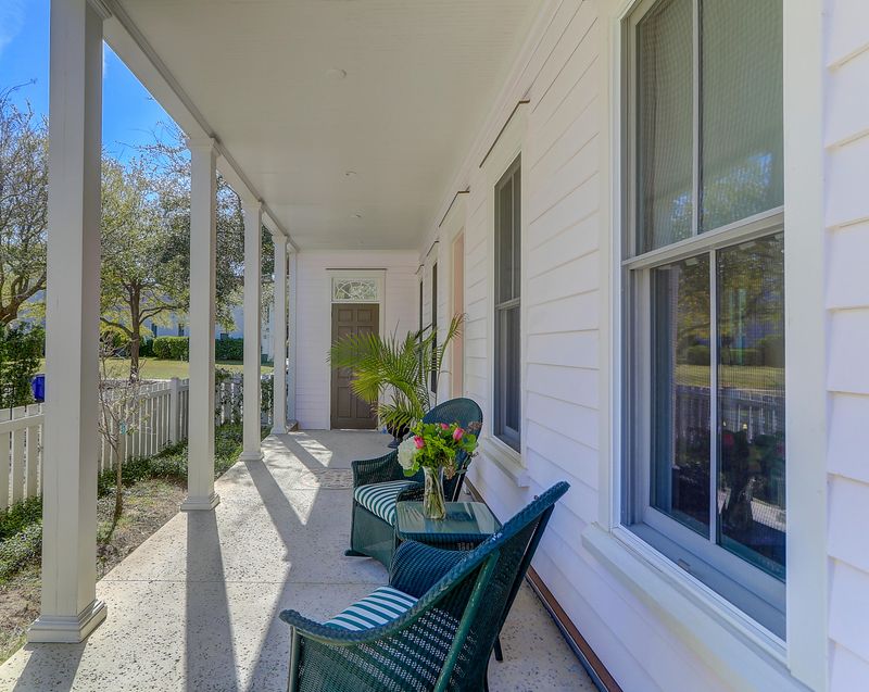 194 Ionsborough St, Mount Pleasant, SC 29464