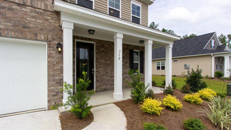 710 Kilarney Rd, Summerville, SC 29483