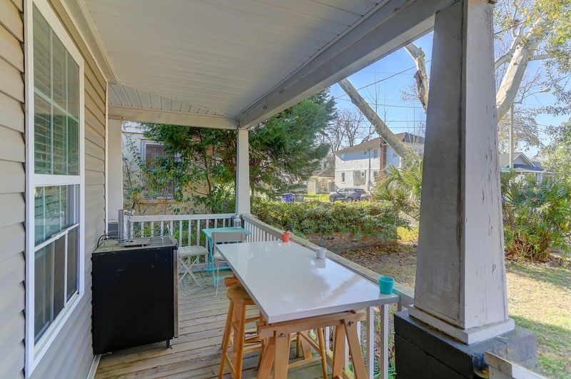135 Simons St, Charleston, SC 29403