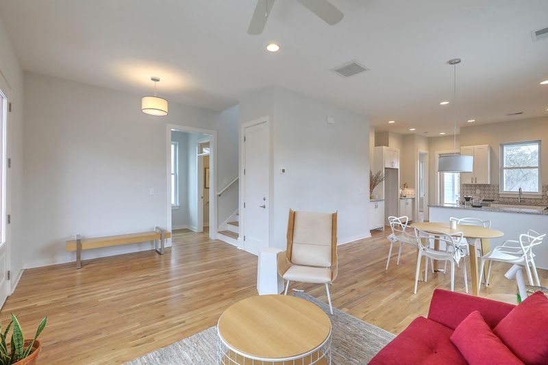 4440 Oakwood Ave, North Charleston, SC 29405