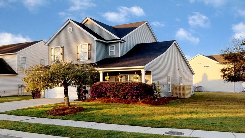 341 S Port Dr, Summerville, SC 29483