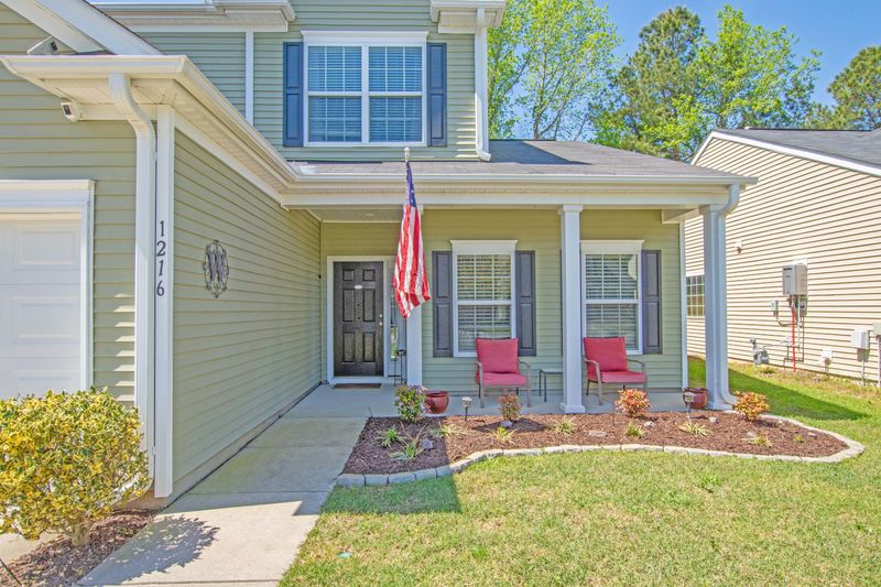 1216 Cosmos Rd, Summerville, SC 29483