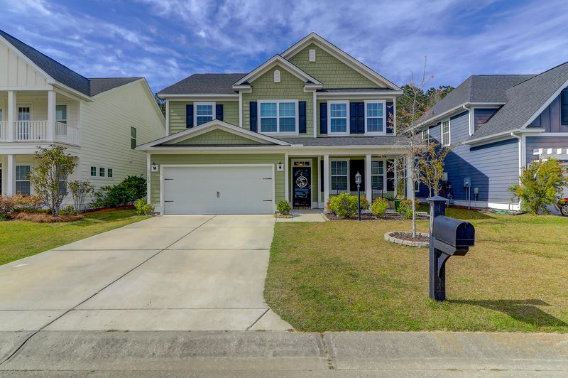 210 Carriage Hill Pl, Wando, SC 29492