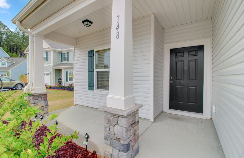 148 Rockingham Way, Moncks Corner, SC 29461